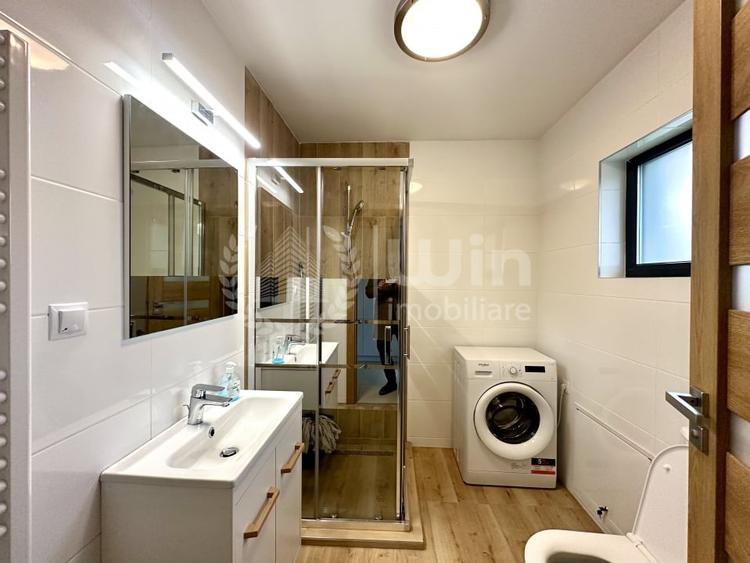 Duplex cu 4 camere cu Canalizare în Europa