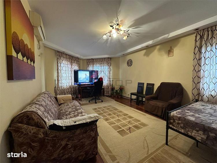 Apartament cu 3 camere decomandat în Canta