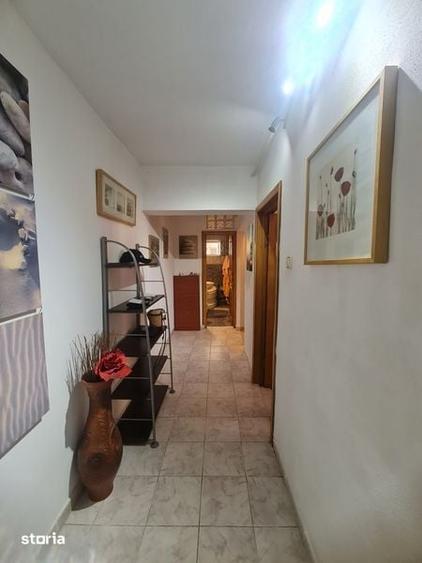 Vind 2camere decomandate mazepa et1 - 4
