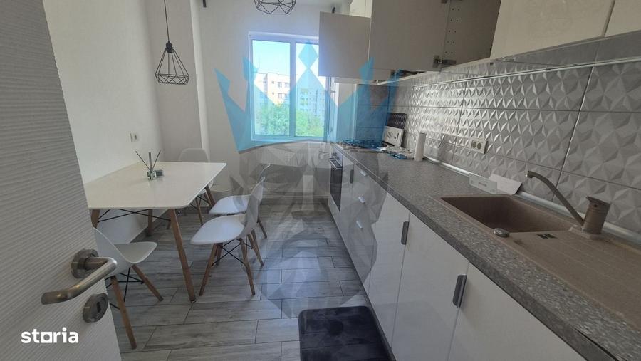 Apartament cu 3 camere în Alexandru Obregia