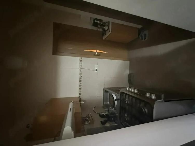 Apartament cu 2 camere decomandat în Lipovei