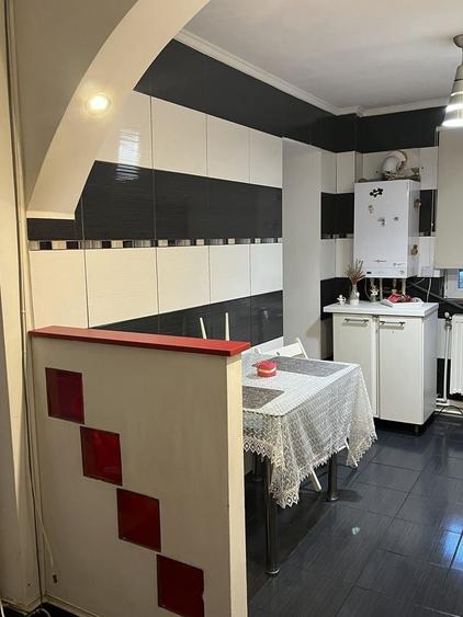 Apartament cu 2 camere semidecomandat în Țepeș Vodă