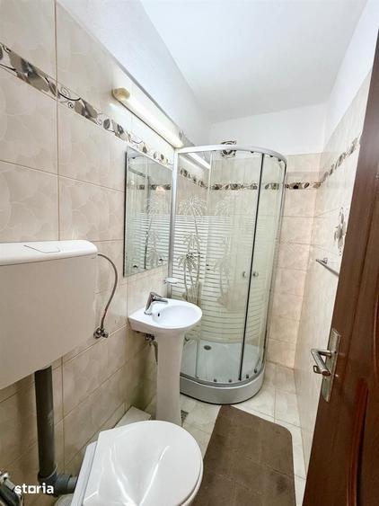 Apartament cu 4 camere decomandat în Trei Stejari