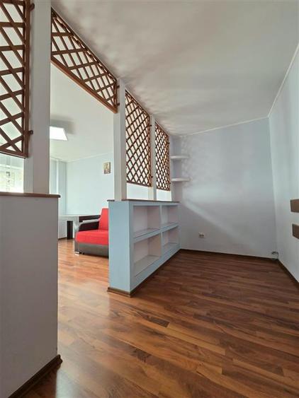 Apartament cu 2 camere decomandat în Metalurgie