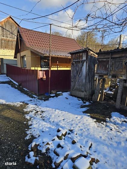 Casă cu 3 camere în Nadășu