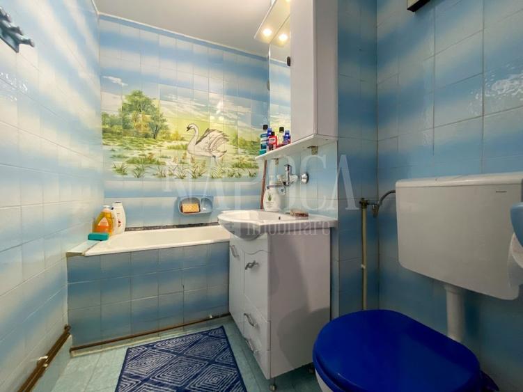 Apartament cu 4 camere semidecomandat în Mănăștur