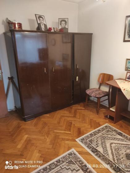 Casă cu 4 camere cu Teren 250 Mp în Calea București