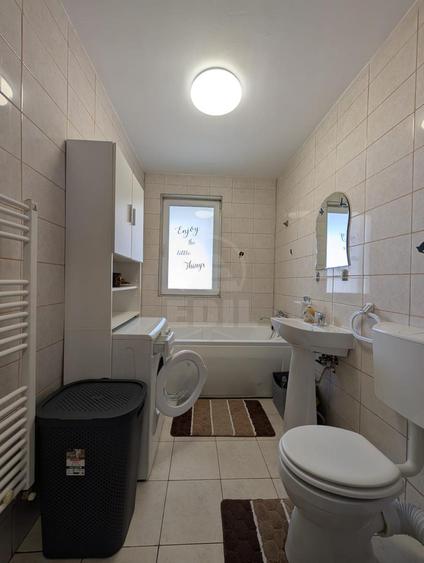 Apartament cu 2 camere decomandat în Florești