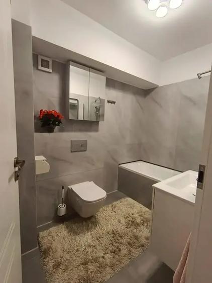 Apartament cu 2 camere decomandat, mobilat în Vitan Mall