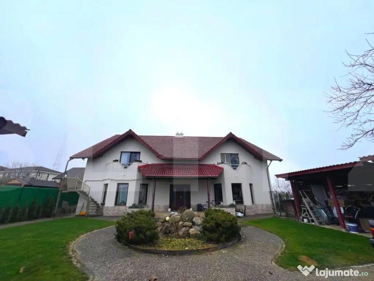 Casă cu 7 camere cu Teren 797 Mp în Feleacu