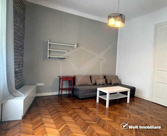Casă individuală cu 3 camere cu Canalizare în Central