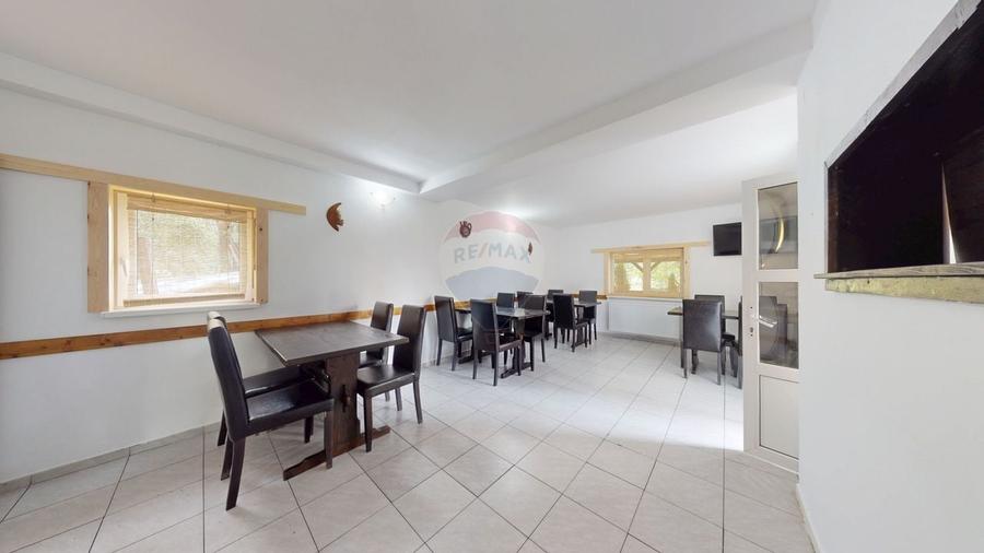 Hotel/Pensiune, de 310 mp, în Bran