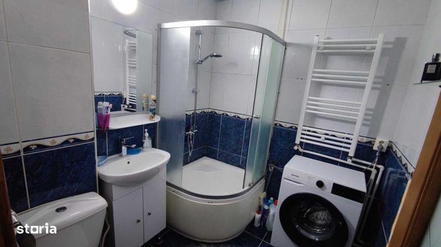 Apartament cu 2 camere semidecomandat în Brătianu