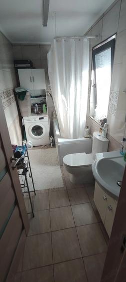 Casă cu 2 camere cu Teren 228 Mp în Domnești