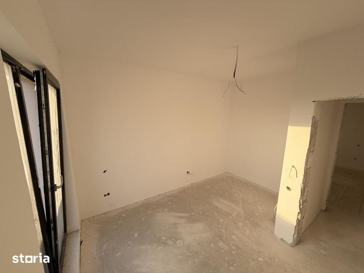 Casă cu 4 camere cu Teren 400 Mp în Berceni