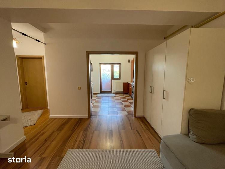Apartament cu 2 camere în Craiovița Nouă