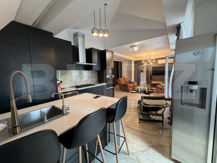 Apartament cu 3 camere semidecomandat în Făget