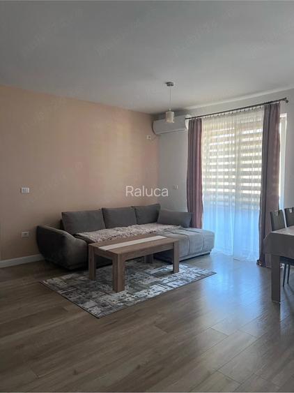 Apartament cu doua camere de inchiriat