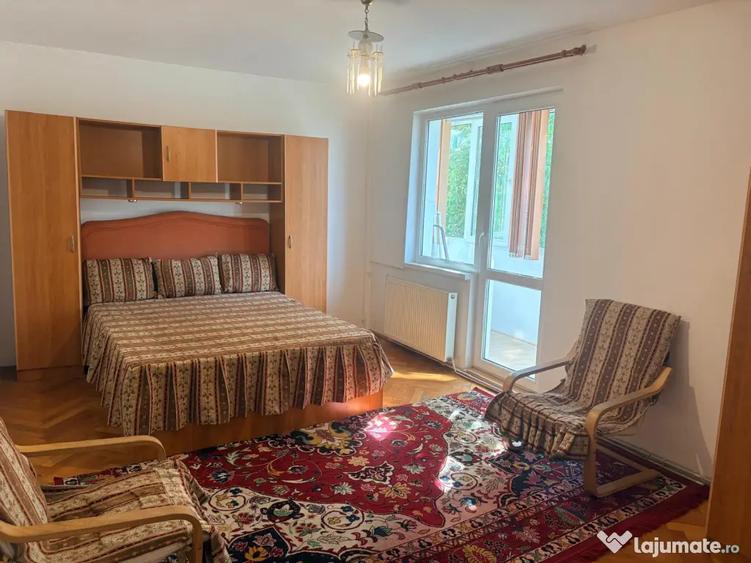 Apartament cu 2 camere decomandat în Tudor