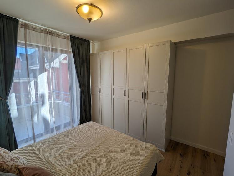 Apartament cu 3 camere decomandat, mobilat în Central