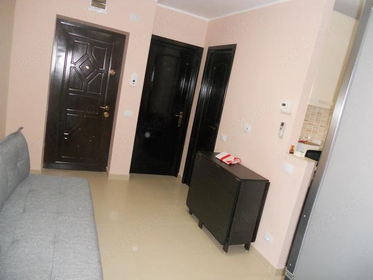 Apartament cu 2 camere decomandat în Precista