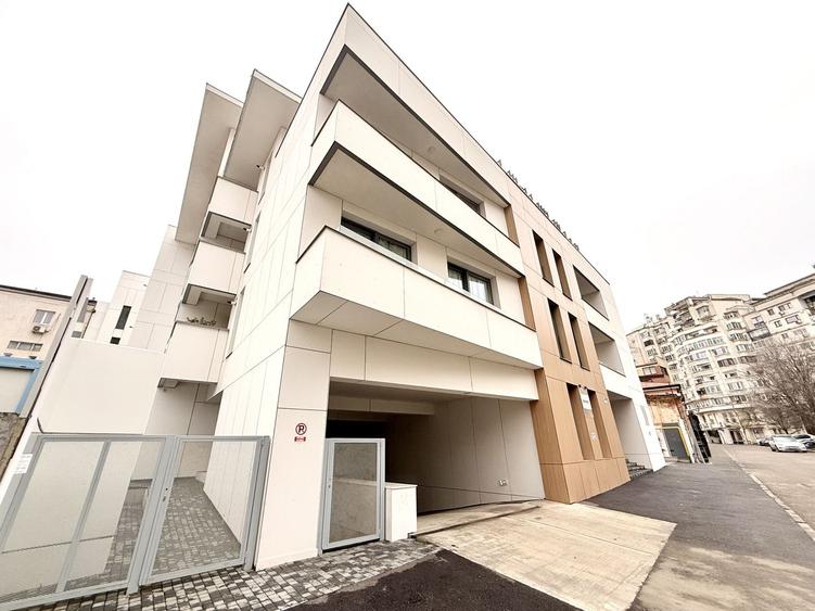 Unirii bloc Boutique apartament 3 camere si curte 207 mp 2025 Tribunal - 2