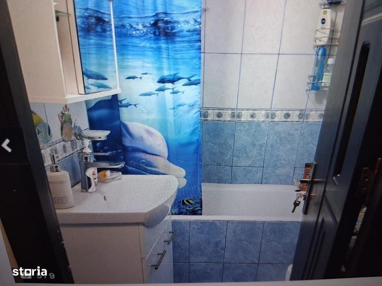 Apartament cu 2 camere semidecomandat în Teiul Doamnei