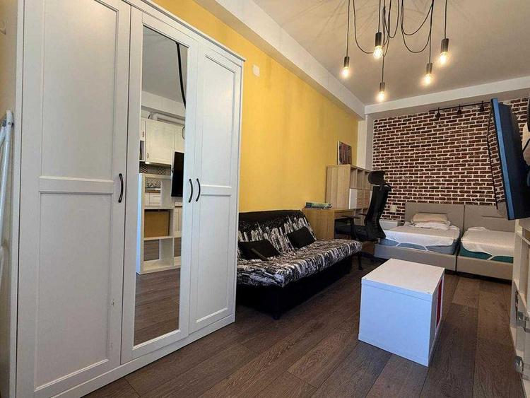 Apartament cu 2 camere decomandat în Centru Civic