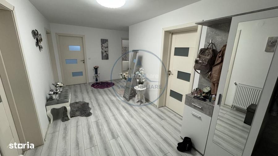 Apartament La Casa De Vanzare - Zona Casa Somesana