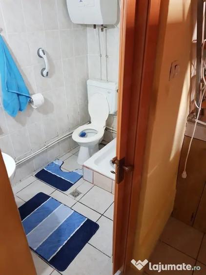 Casă cu 3 camere în Central