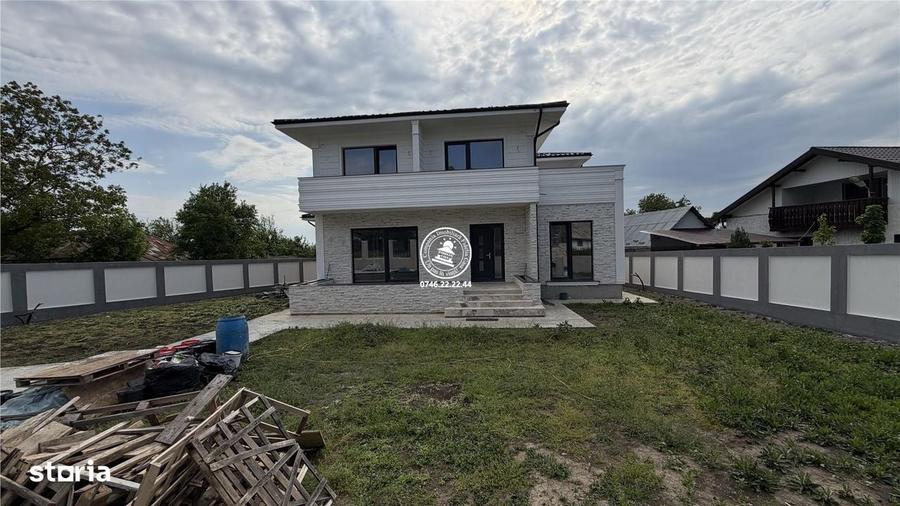 Casă cu 4 camere în Aroneanu