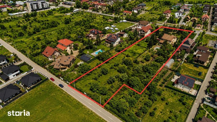 Casă cu 10 camere cu Teren 8000 Mp în Ciorogârla