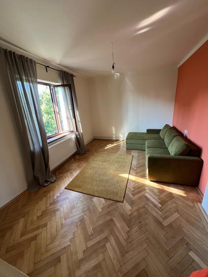 Apartament cu 2 camere în Complex Studențesc