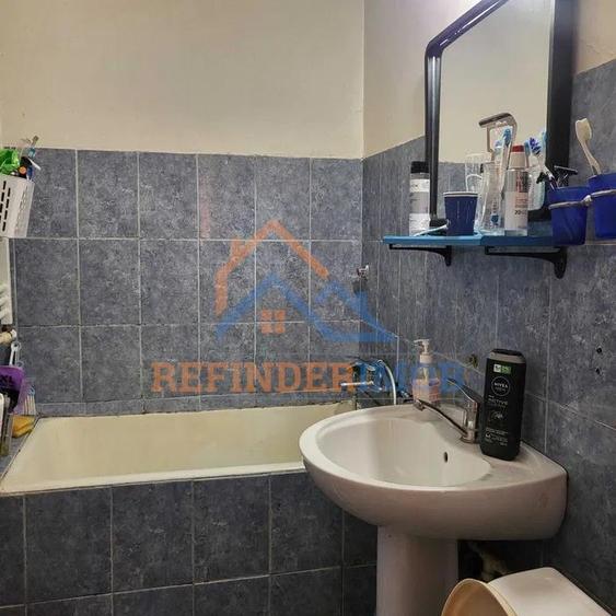 Apartament cu 2 camere semidecomandat, mobilat în Gara de Nord