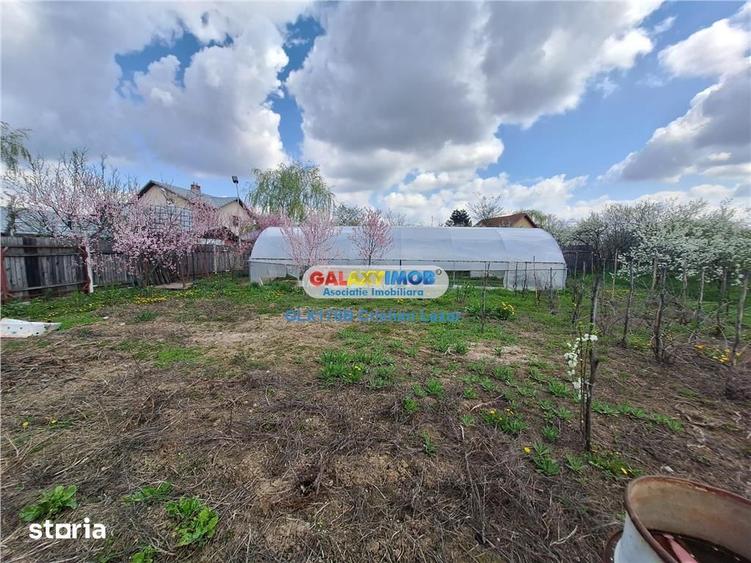 Casă cu 5 camere cu Teren 3190 Mp în Răcari