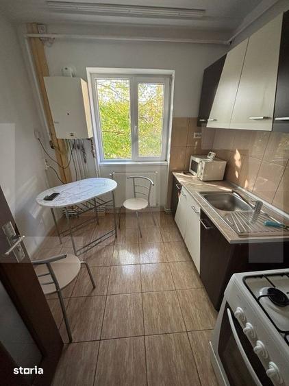 Apartament cu 2 camere semidecomandat în Podgoria