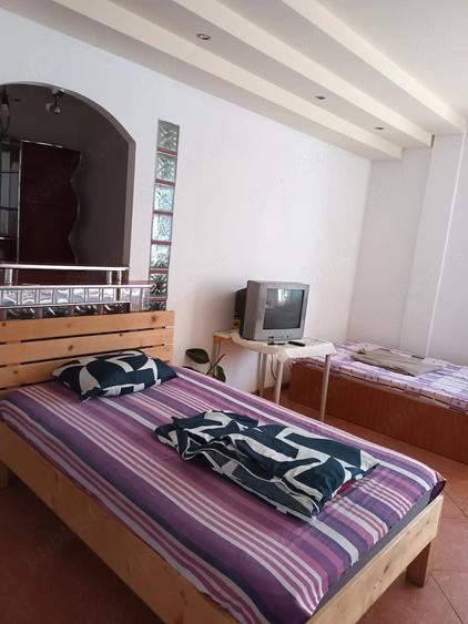 Casă cu Teren 1000 Mp în Central