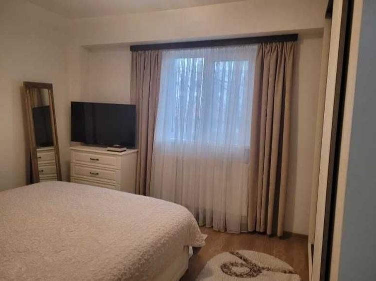 Apartament cu 2 camere decomandat în Exterior Vest