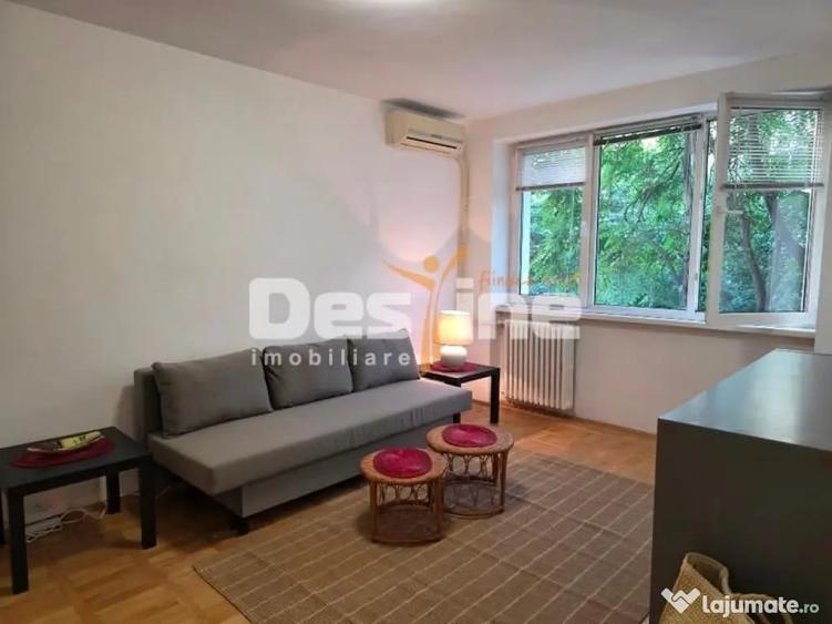 Apartament cu 2 camere semidecomandat în Vatra Luminoasă
