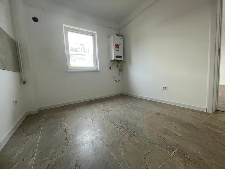 Apartament cu 3 camere decomandat în Păcurari
