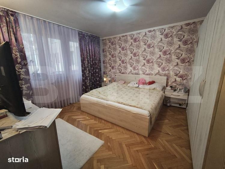 Apartament cu 4 camere decomandat în Decebal