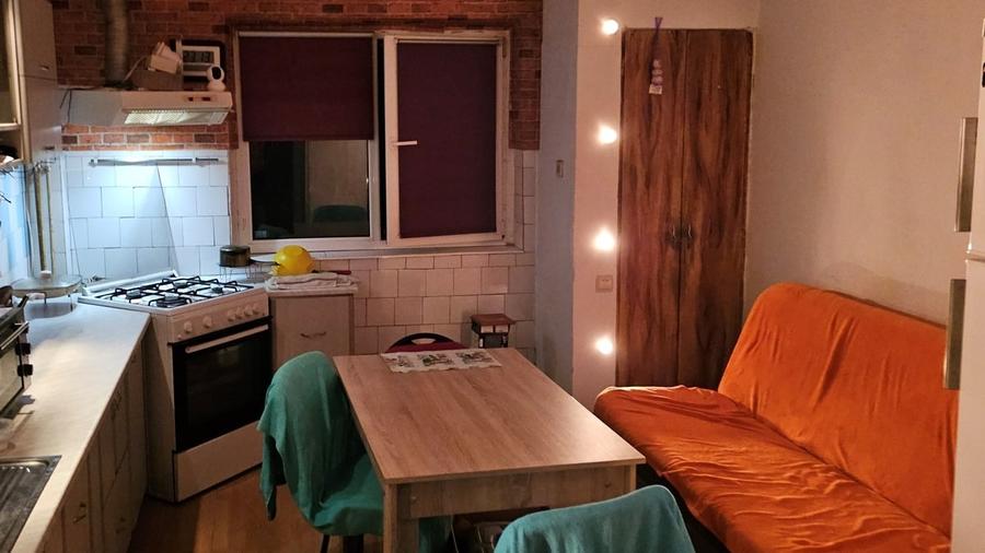 Apartament cu 2 camere decomandat în Vitan