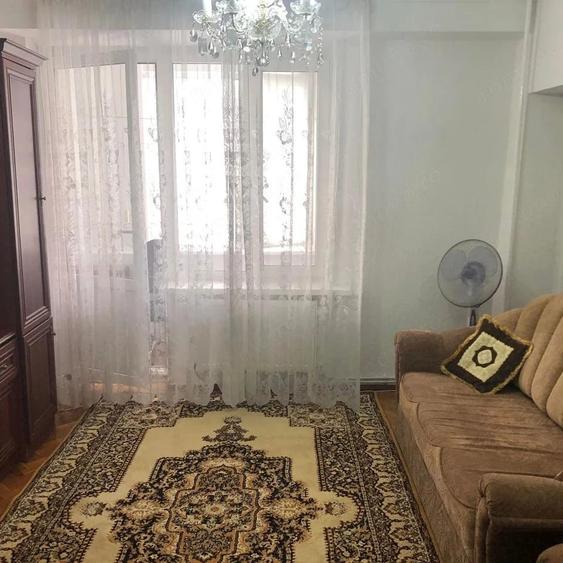 Apartament cu 2 camere decomandat în Obor
