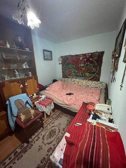Apartament cu 2 camere semidecomandat în Solidarității