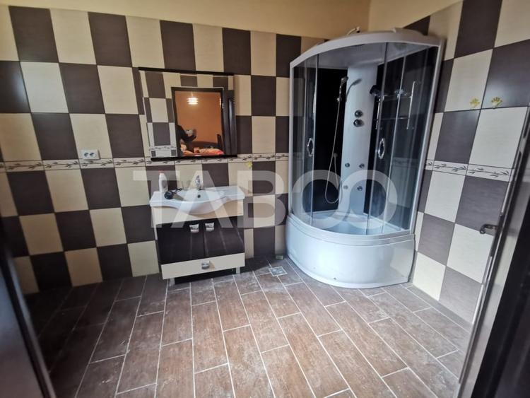 Casă individuală cu 5 camere cu Teren 500 Mp în Miercurea Sibiului