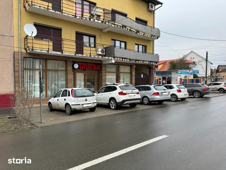 Spațiu comercial, de 130 mp, în Pârneava