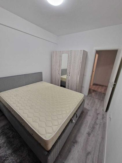Apartament cu 2 camere semidecomandat în Exterior Vest