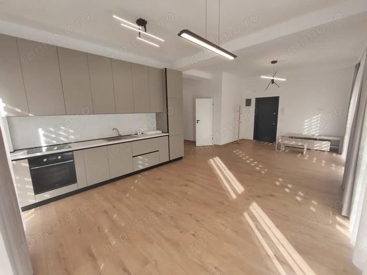 Apartament cu 2 camere semidecomandat în Moșnița Nouă