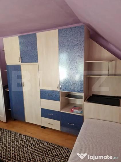 Casă cu 7 camere cu Teren 830 Mp în Central
