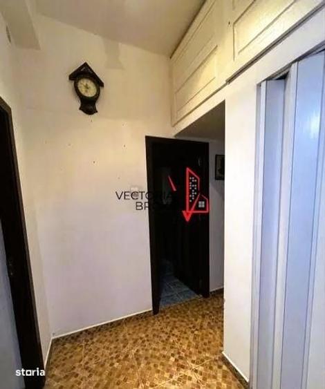 Apartament cu 2 camere decomandat în Vatra Luminoasă